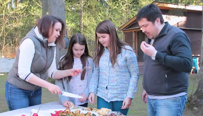 Александр Малютин и Анастасия Белякова. "Ароматная дымлама"