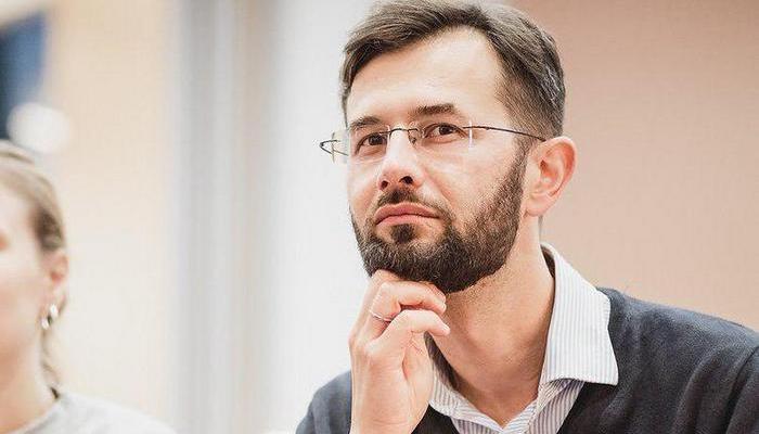 Глеб Корнеев. Конвейер искусственного интеллекта